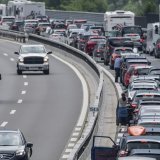Les départs en vacances provoquent chaque année des embouteillages devant le portail nord du Gothard (photo d'archives).